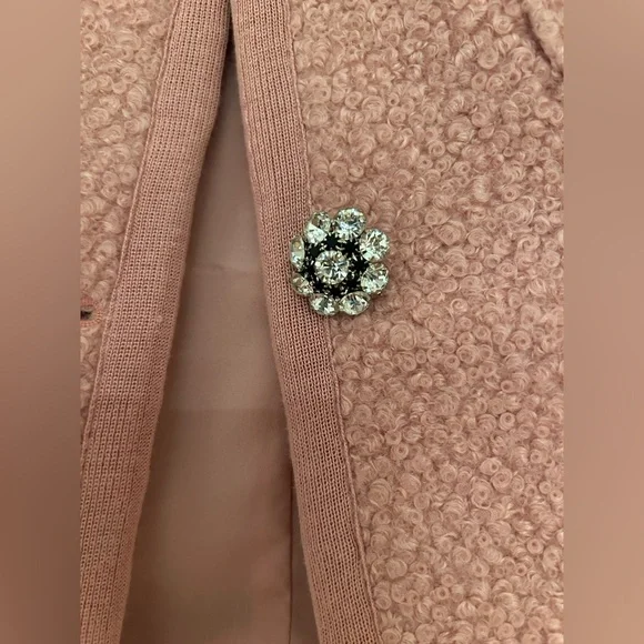 Cinq à Sept Pink Textured Blazer - Picture 2 of 4